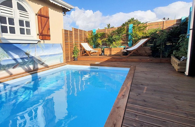 Villa Anolis in Sainte Luce, swimming pool, sea view, classified 4 ****