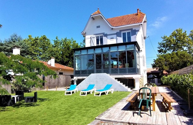 Villa Arcachonnaise Classée vue Bassin à 40m de la Plage