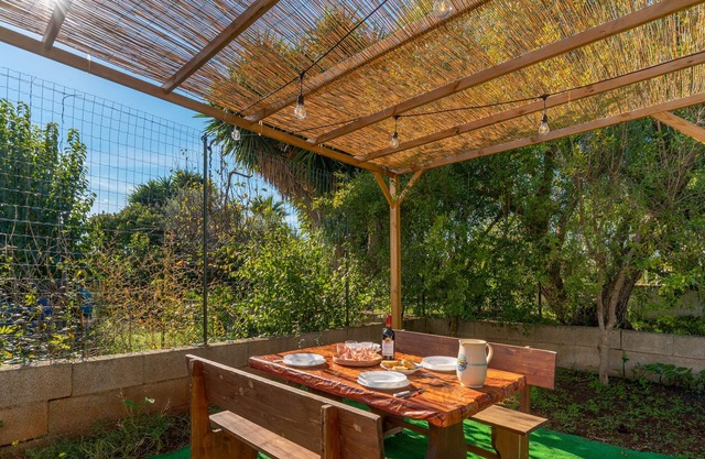 "Villa Ariete" with Garden, Shared Terraces & Wi-Fi