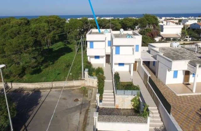 VILLA BY THE SEA IN LAKE ISEO