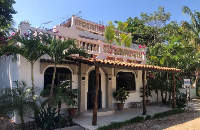 Villa Corina 5 Bedroom Ocean View Home