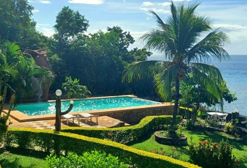 Villa Camotes Nook - Budget Beautiful