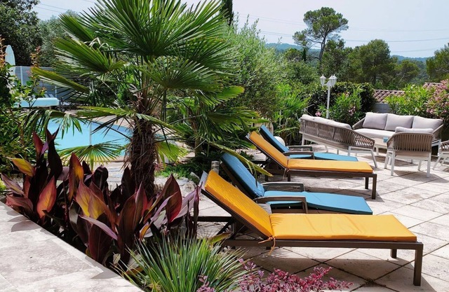 Villa Campagne Chic et Paisible. Piscine Spacieuse