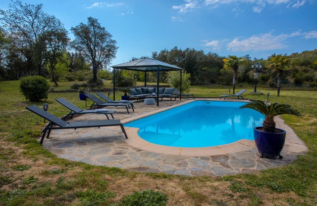 Villa "Catalpa" with Private Pool & Wi-Fi