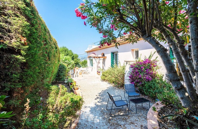 VILLA CECILE VI4419 By Riviera Holiday Homes