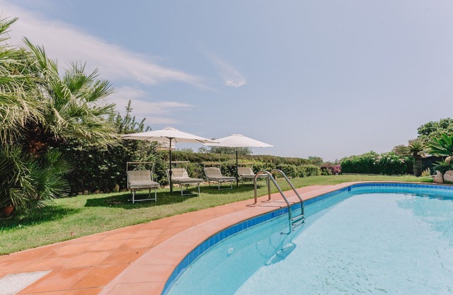 Villa "Colombina" with Sea View, Private Pool & Wi-Fi