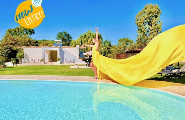 Villa Dafni with private pool by DadoVillas