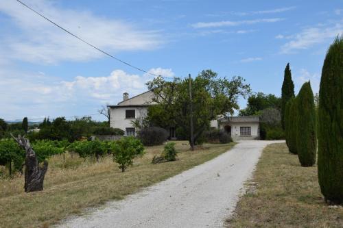 Villa de l'Agapé - Drome provencale - 7 ch - 10 à 24 personnes - 350m2