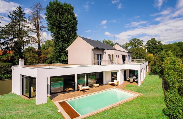 Villa de la Mare - Les Demoiselles à Versailles