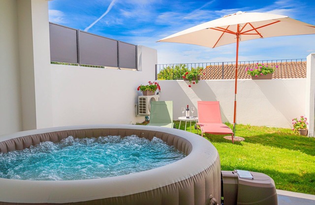 Villa-Ensuite with Shower