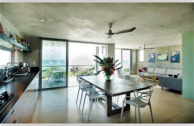Villa Esmeralda, Luxury Beachfront
