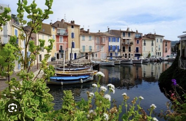 Villa Avec Jardin et Parking Privé un Coin Détente Plus Coin Détente