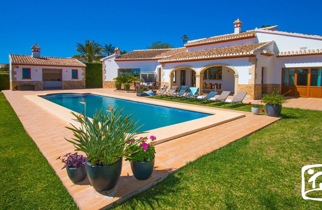 Villa HARMONY by Abahana Villas