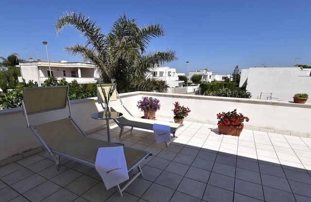 VILLA IBISCUS (CARISCIOLA)