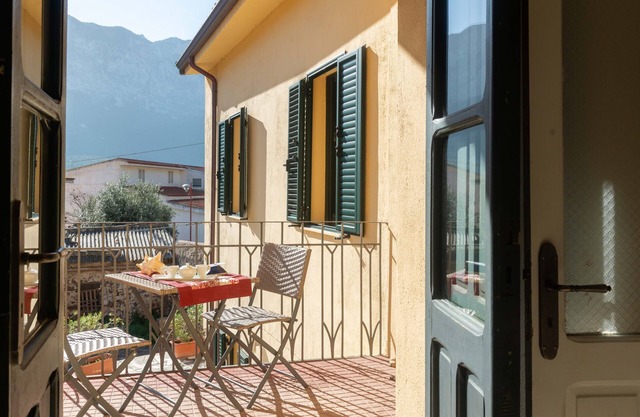 Villa Il Casale Onifai Intera