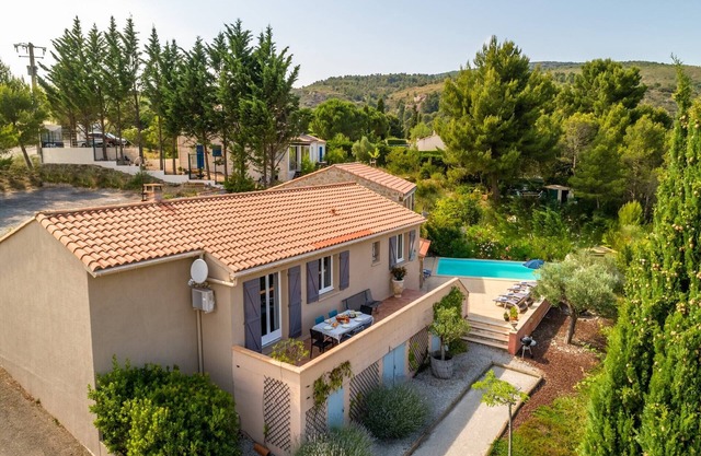 Villa in Caunes-Minervois with Private Pool