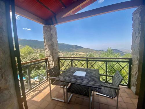 Villa in Torres with Pool near Sierra Mágina, cleaning included