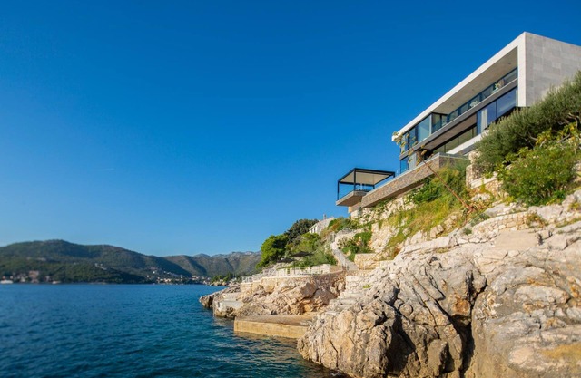 Villa Kovica Waterfront - 7 Bedroom.