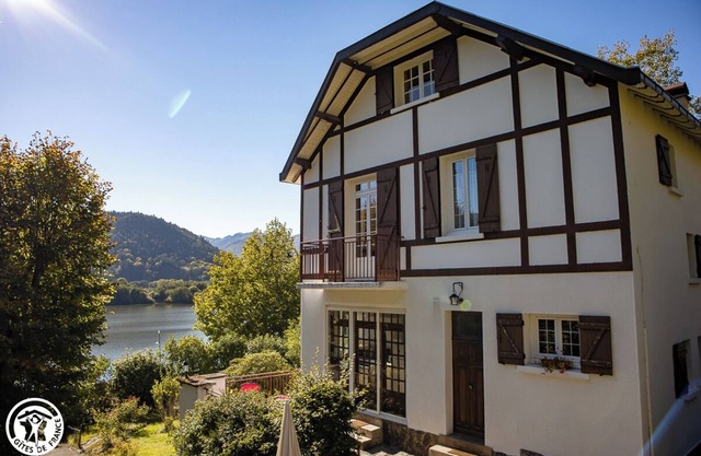 Villa L'ensoleillee - Chambon-sur-lac