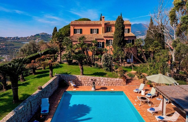 Villa la Cicaliera 10, Emma Villas