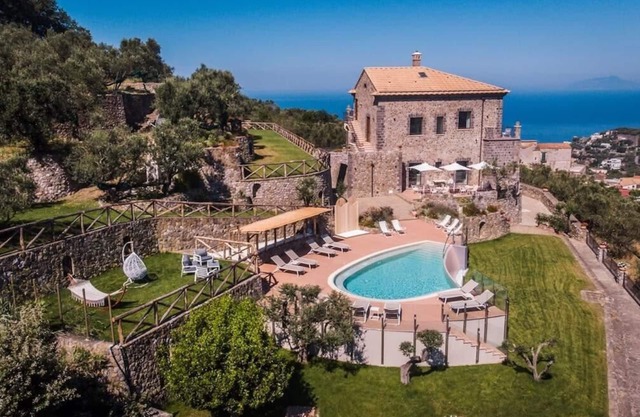 Villa Le Rondini Summ