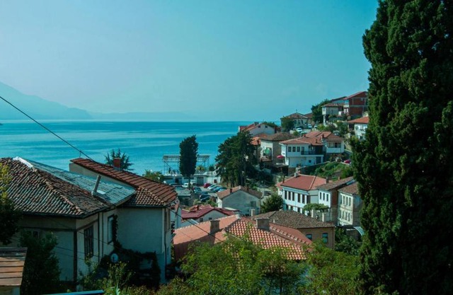 Villa Lira