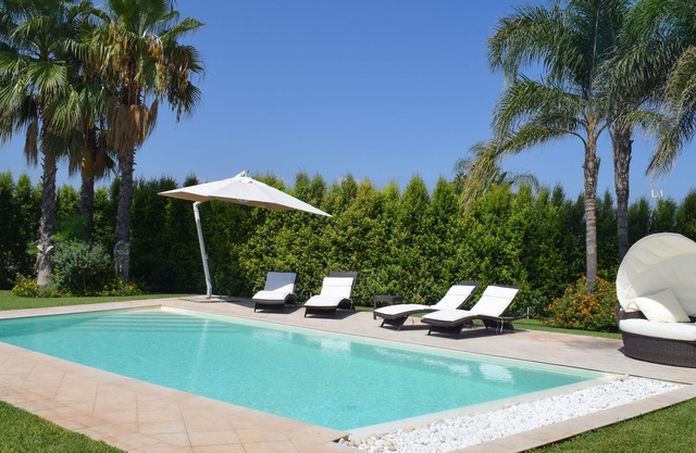 Villa Luna with private pool