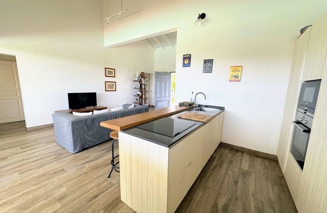 VILLA MANGO