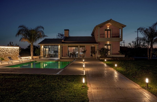 Villa Manolia
