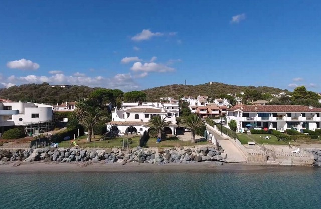 Villa Mary in Pula: exclusive location with private access to the beach