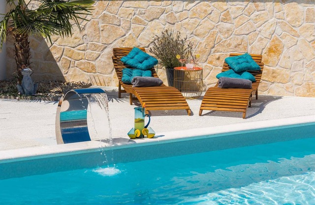 Villa Mirakul