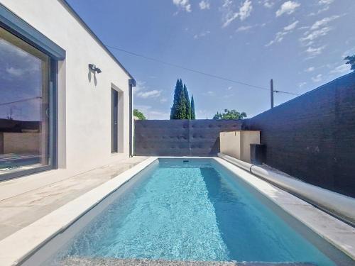 Villa moderne 3 ch piscine privée parking