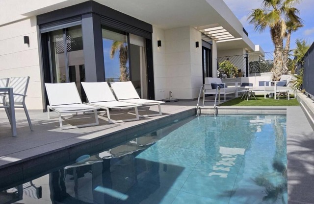 Villa Montemar Polop Hills by Bookaparadise