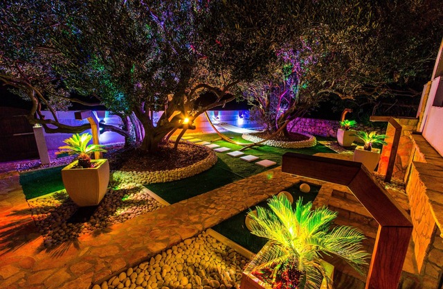Villa Pearl of the Adriatic - discover some undiscoverd(10 meters from sea)