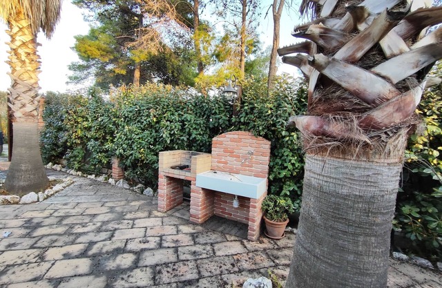 Villa Pizzomunno, small villa in Vieste with direct access to the sandy beach.