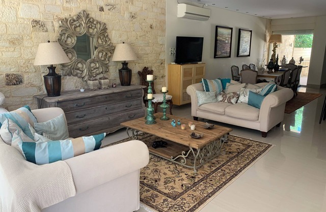 Villa Plomari On The Sea- Entire House