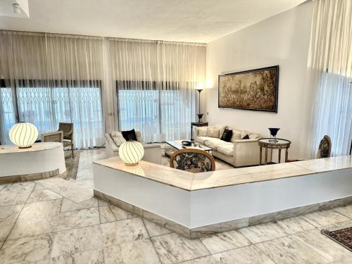 Villa Retreat Pool, Space and Guaranteed Tranquility