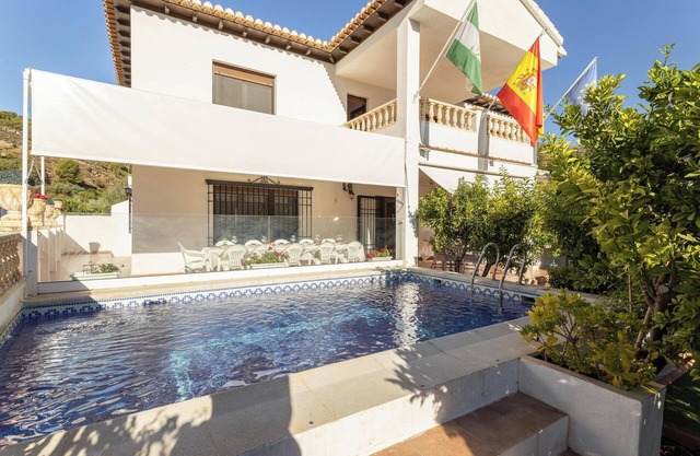 Villa Rural "Parador del Silo" with Mountain View, Pool, Balcony, A/C & Wi-Fi