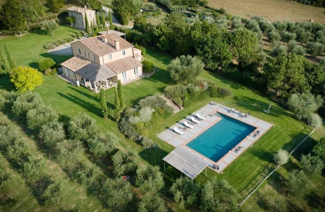 Villa Sulle Colline - Tuscan villa with private pool
