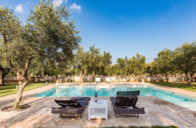 Villa Safiria - Holiday Villa Rental with swimming pool in Salento