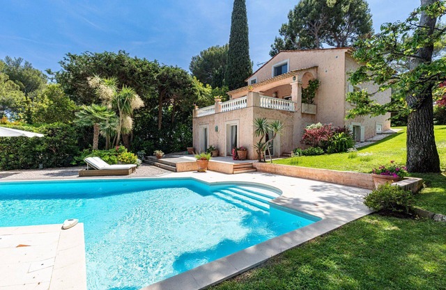Villa Saint-Jean-Cap-Ferrat A haven of peace where luxury meets serenity