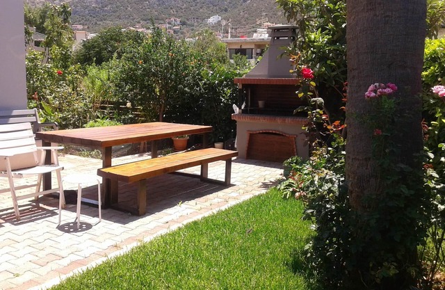 Villa the Palm, Beach & Airport close by - POOL