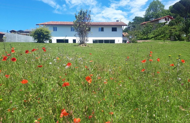 Villa Très Proche de Tout et au Calme