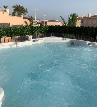 Villa View Candesol con Jacuzzi privado