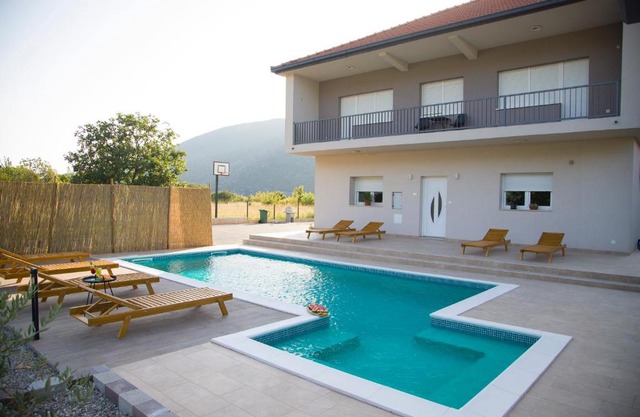 Villa Village Mostar