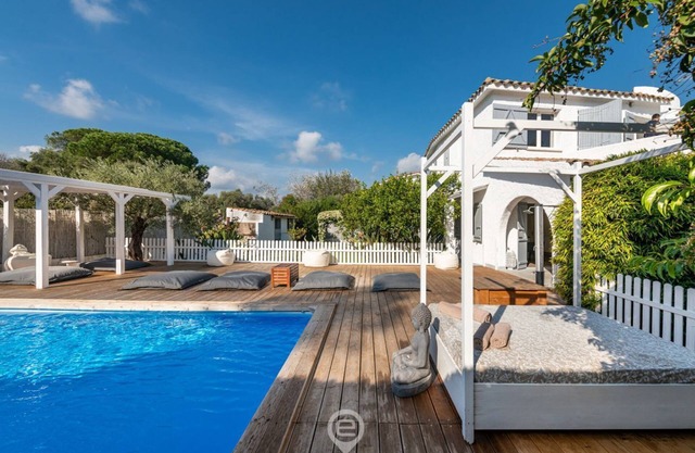 Villa Virago