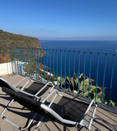 Villa Vista Mare a Filicudi