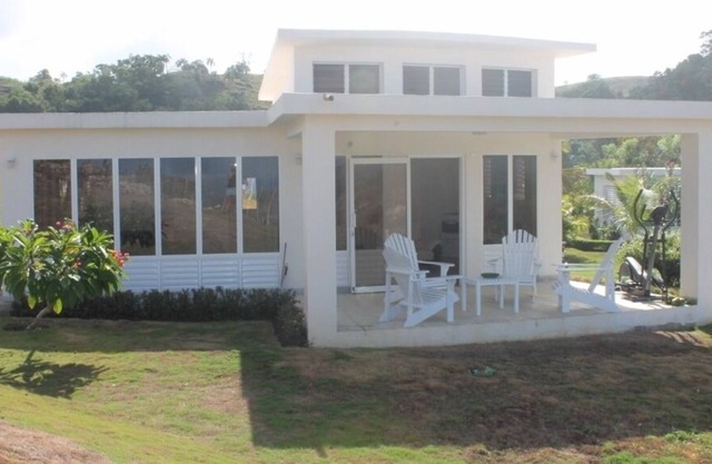 VILLA VUE MER ET MONTAGNE