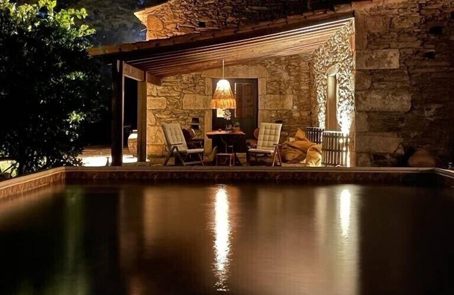 Villa with pool, a / c, bikes and peace. Perfect for families and groups!
