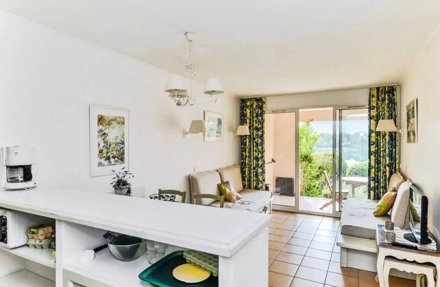 Village Pont Royal in Provence - maeva Home - Comfort 1 bedroom apartment (5 people)